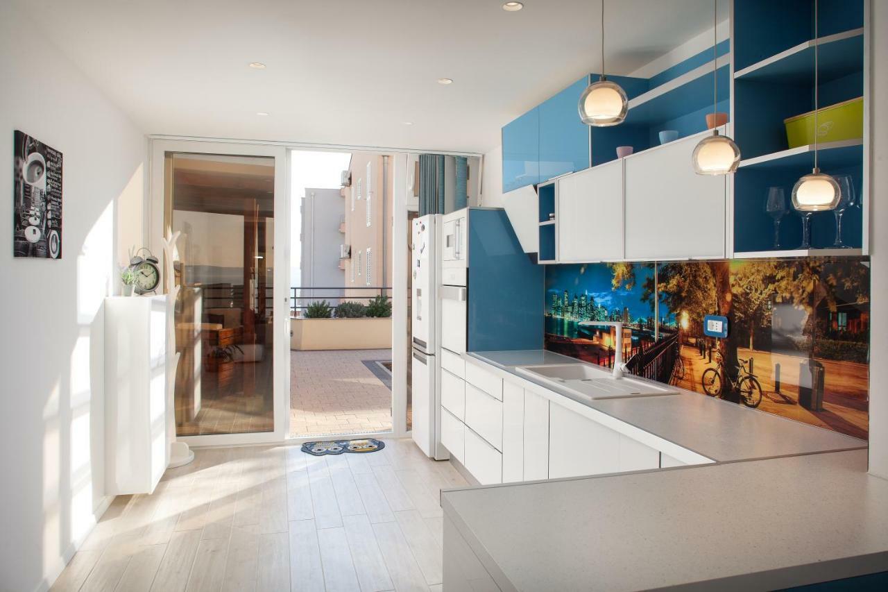 Studio Apartment Tia Makarska Bagian luar foto