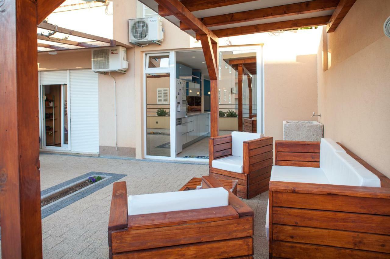 Studio Apartment Tia Makarska Bagian luar foto